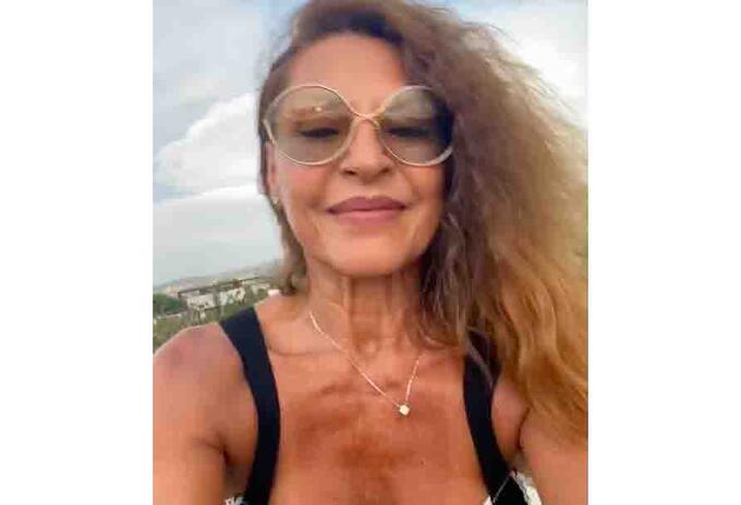 Amparo Grisales abuela en bikini Amparo Grisales abuela en bikini