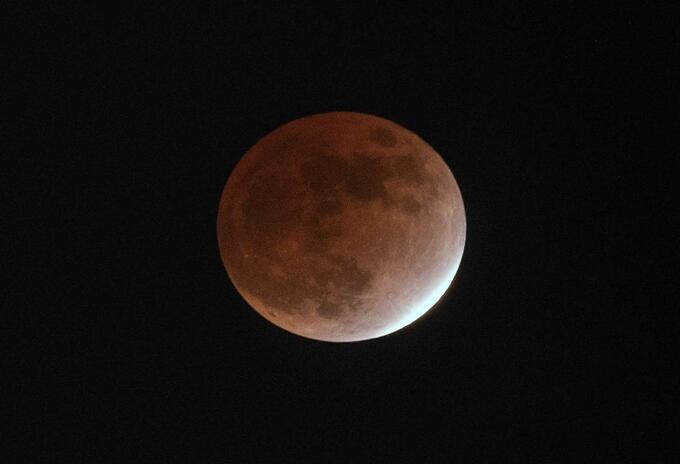 Eclipse lunar 2021