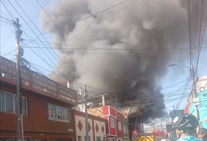 Incendio en bodega