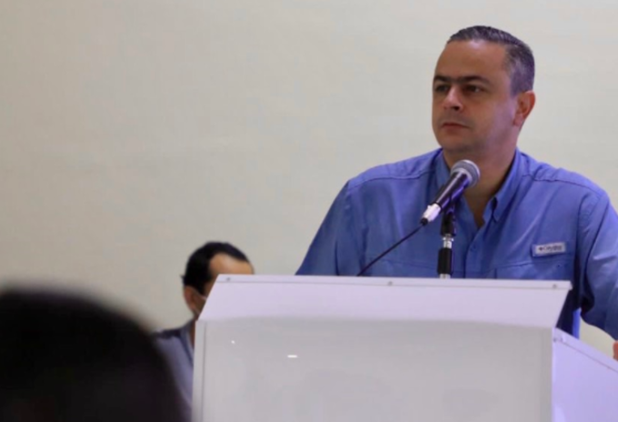 Juan Camilo Restrepo, comisionado de paz