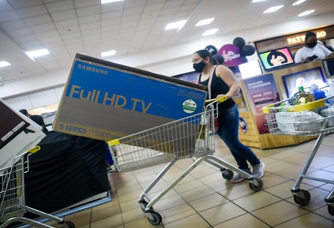 Ventas del segundo día sin IVA en Ibagué