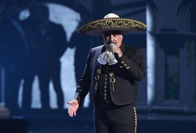 Vicente Fernández, músico mexicano