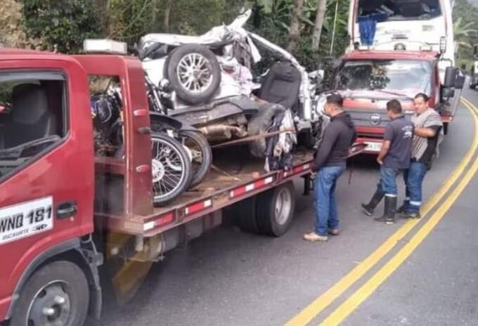 Conductor de la mula del accidente en vía La Línea entrega su versión | RCN  Radio