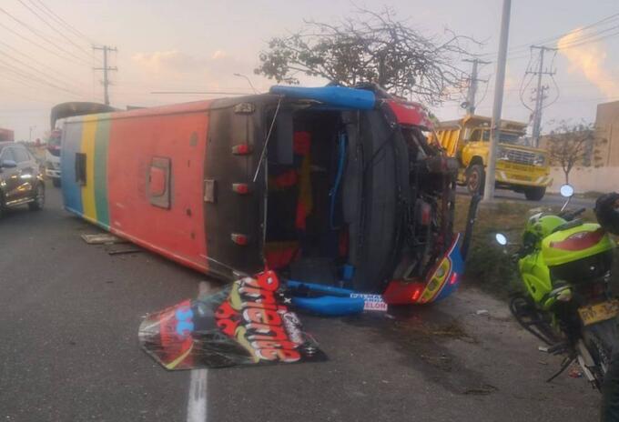 21 heridos en accidente de tránsito