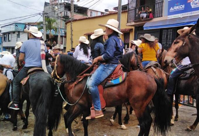 Un desfile a caballo y el concierto de Andrés Cepeda y Fonseca, abrirán el evento