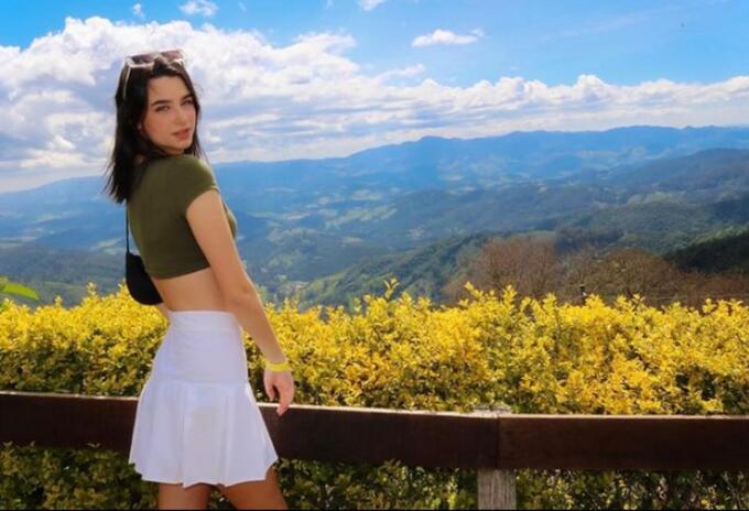 El nueve de enero de este año, se conoció que la modelo brasileña, Valentina Boscardin falleció de covid-19. El nueve de enero de este año, se conoció que la modelo brasileña, Valentina Boscardin falleció de covid-19.