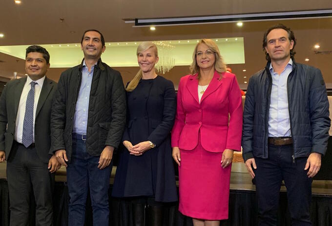 Equipo por Colombia