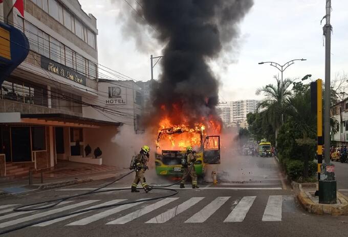 Por la emergencia fue necesario cerrar dos vías al occidente de Bucaramanga.