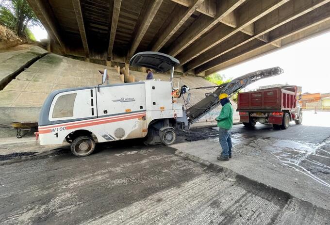 Trabajos de reparcheo en Bucaramanga