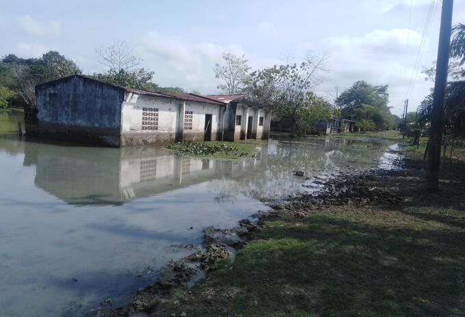 Las inundaciones llevan varios varios meses.