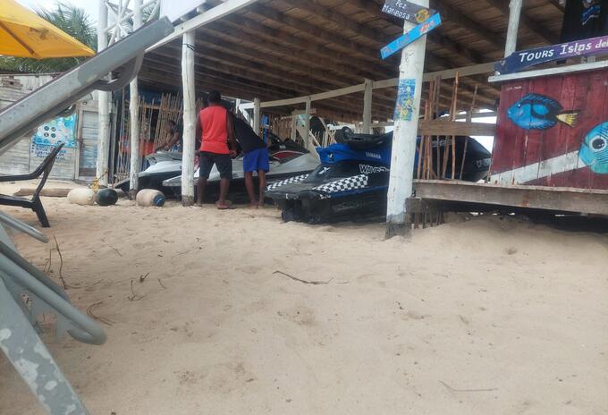 Alquiler de motos acuáticas