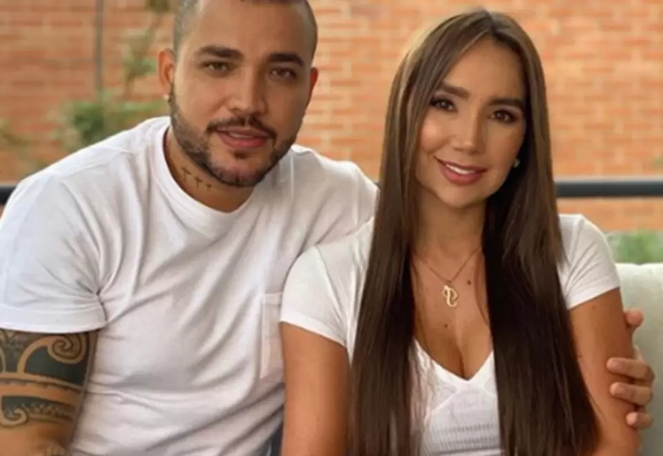 Jessi Uribe Paola Jara beso: matrimonio de cantantes 