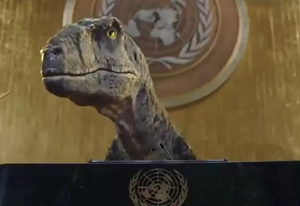 Dinosaurio en La ONU