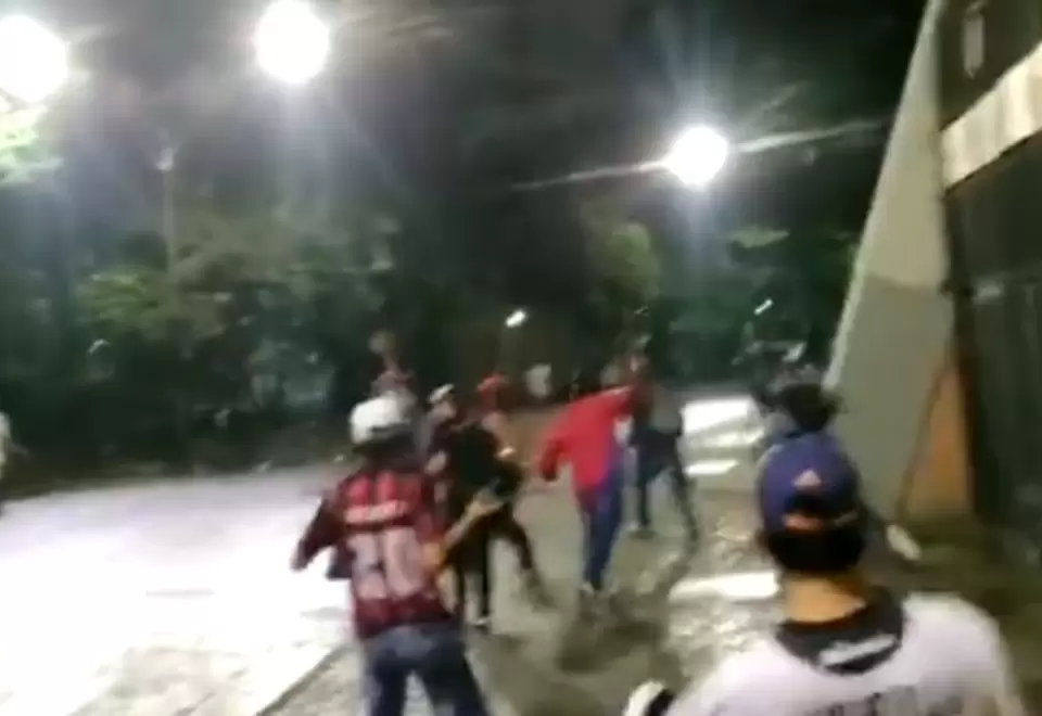 Pelea entre hinchas en el Atanasio Girardot