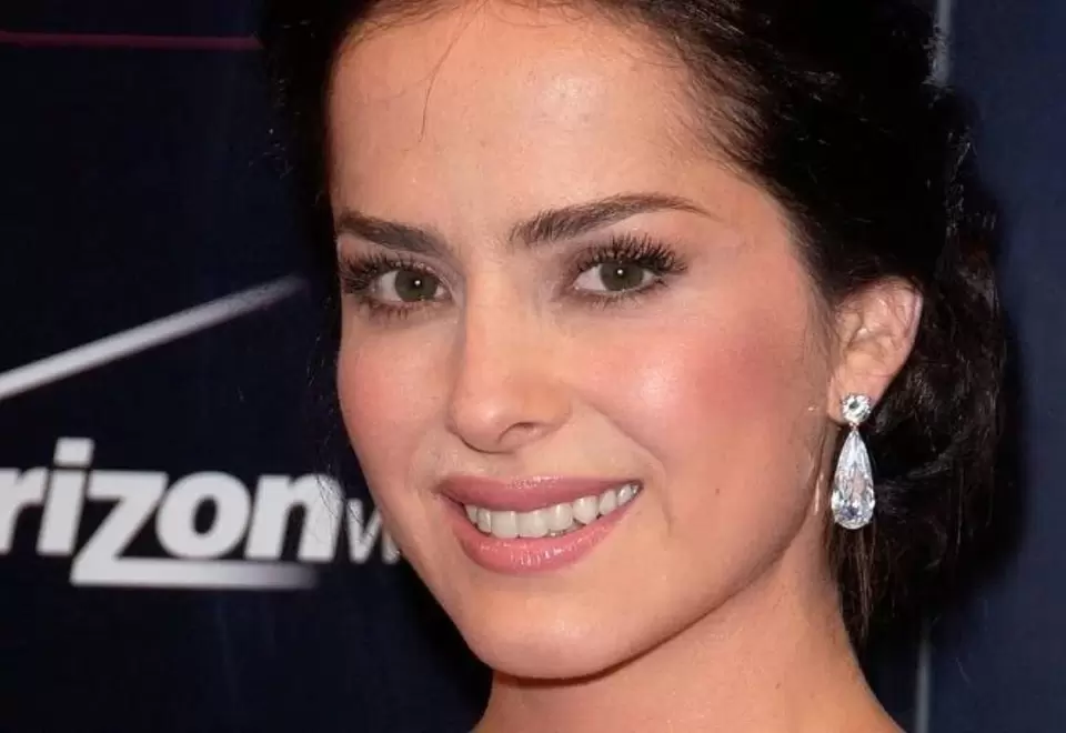 Actriz y presentadora, Danna García