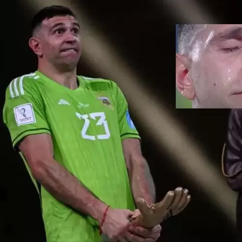 Dibu Martínez