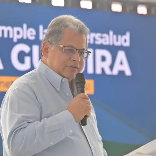 El superintendente Nacional de Salud.