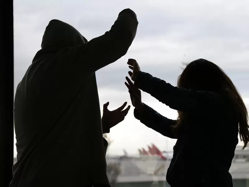 Capturan a sujeto por secuestro y tortura a joven de 16 años