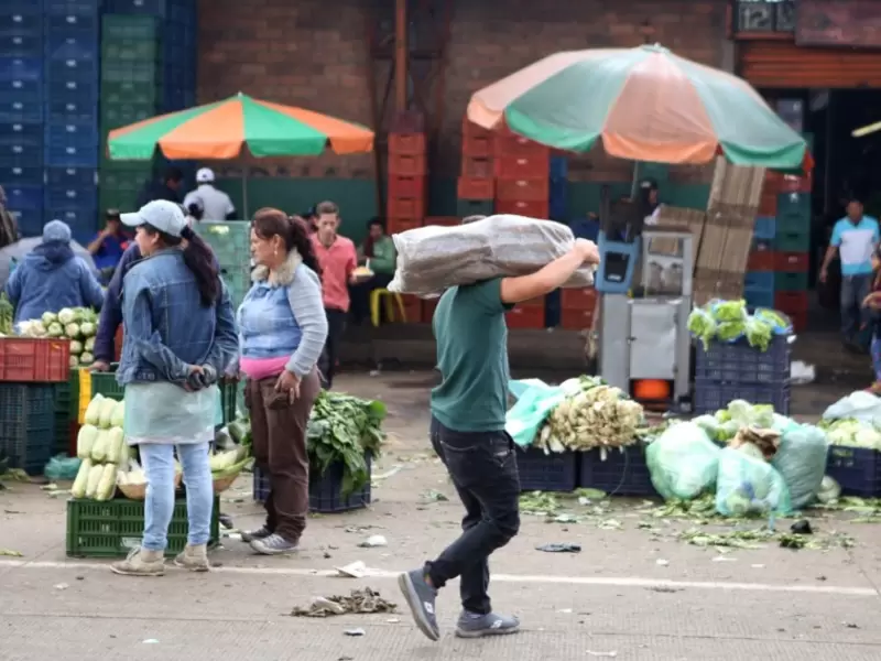 Cotero en Corabastos