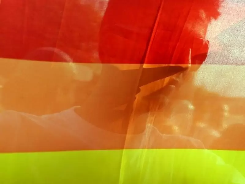“Eres mi hijo y te quiero, y siempre lo vas a ser”, señaló el padre al conocer que su hijo es gay.