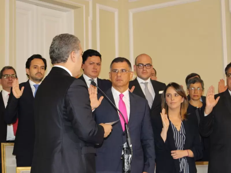 El nuevo director del Invima asumió su cargo ante el Presidente Iván Duque.