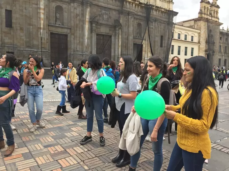 Protesta de mujeres en Bogotá Protesta de mujeres en Bogotá