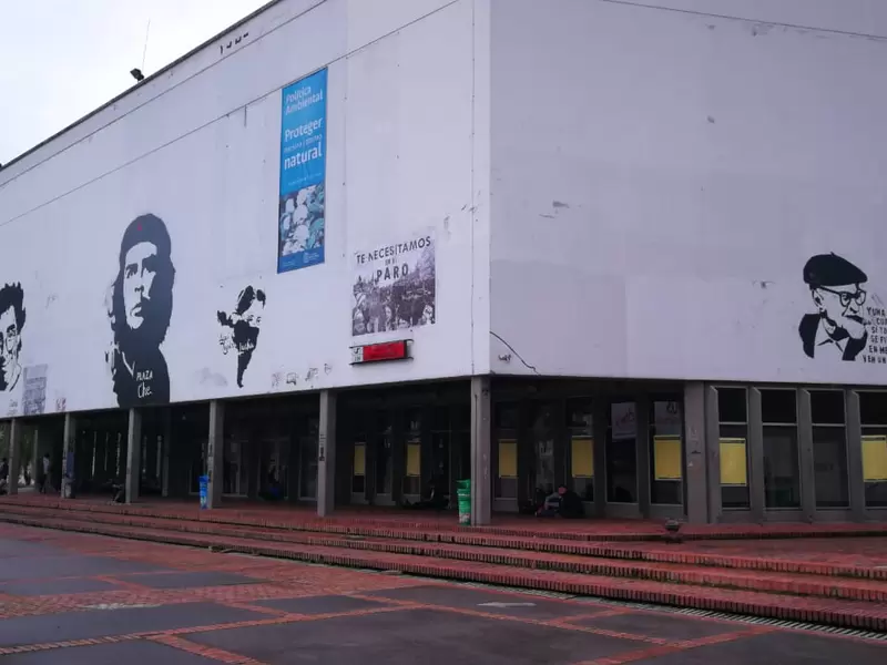 Auditorio León de Greiff - Plaza Che, Universidad Nacional