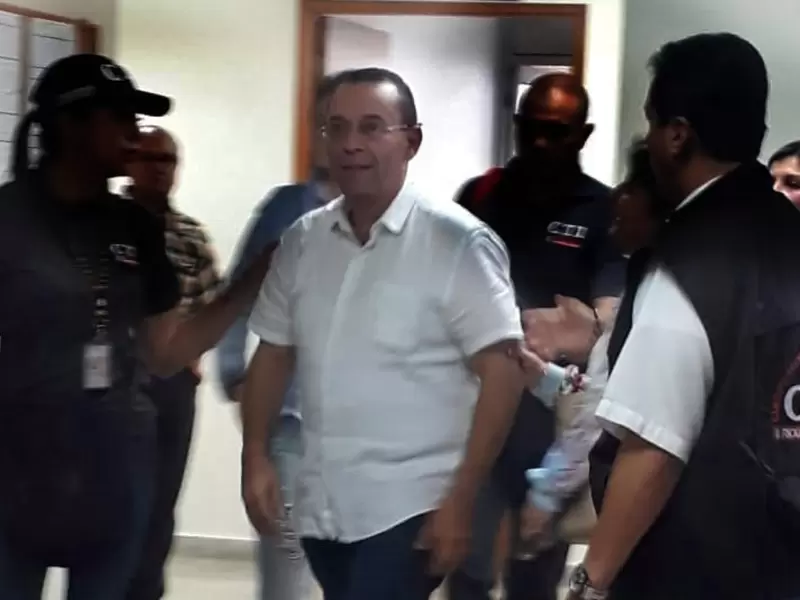 En Medellín se realizan las audiencias de 12 implicados en el presunto caso de corrupción electoral en Quindío