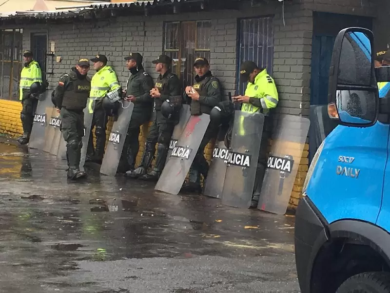 Policía toma posesión del parqueadero del Distrito, en El Campín Policía toma posesión del parqueadero del Distrito, en El campín