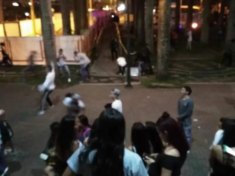 Noche de disfraces en Pereira