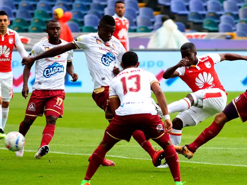 Santa Fe llegó a 28 puntos en la Liga Águila