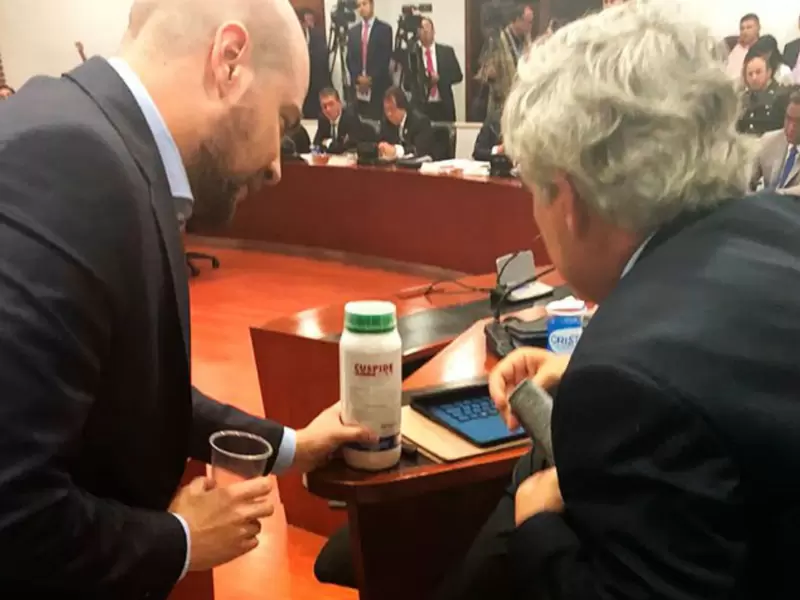 GLIFOSATO PARA EL MINISTRO DE SALUD GLIFOSATO PARA EL MINISTRO DE SALUD