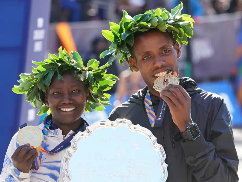 Lelisa Desisa y Mary Keitany, vencedores en la maratón de N.Y. 2018