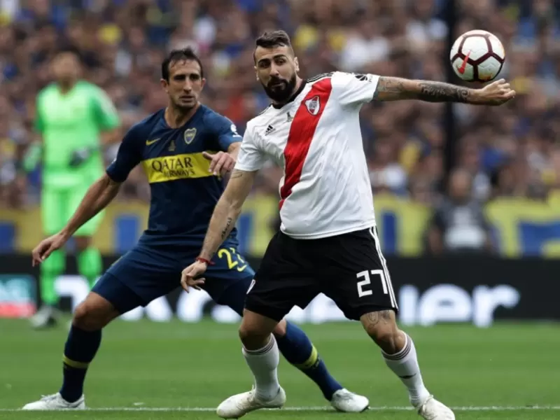 Los primeros minutos del encuentro fueron controlados por River.
