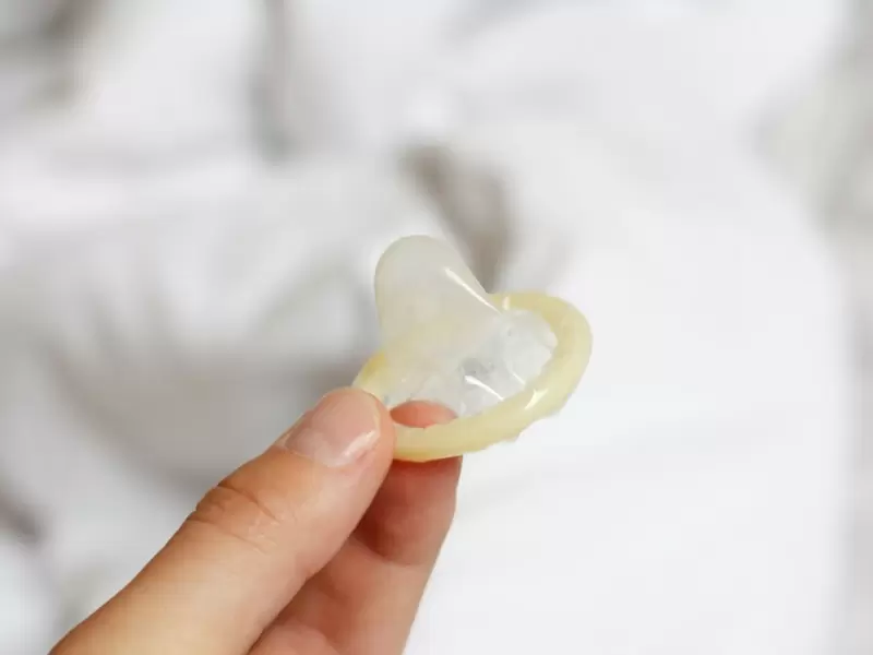 Condones en alcantarillas