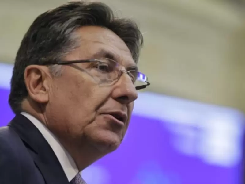 Fiscal Néstor Humberto Martínez en el Congreso