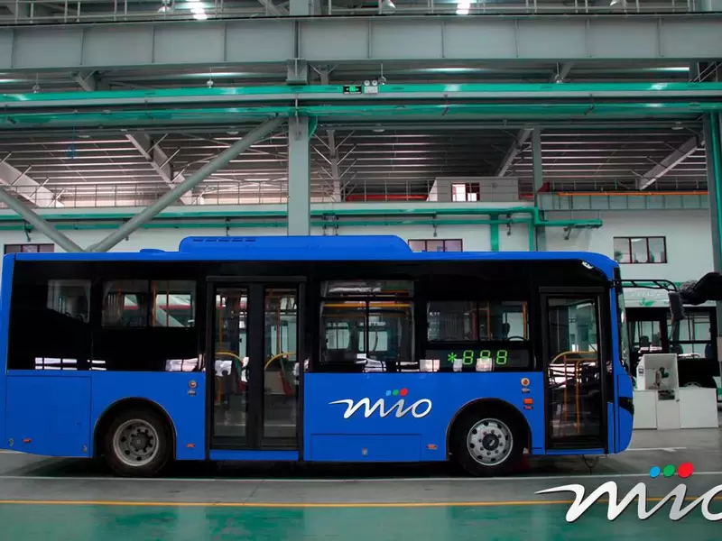 Se espera que los buses electrónico inicien operación en mayo del próximo año.