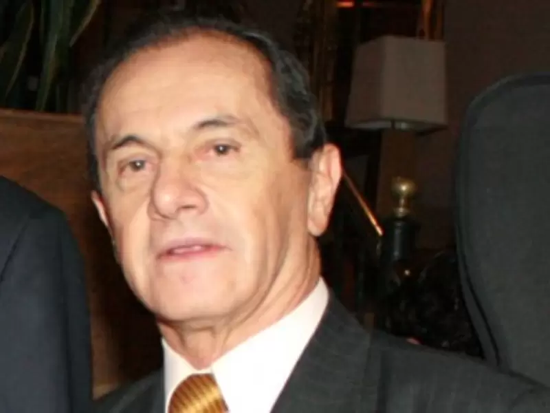 El comentarista deportivo Javier Giraldo Neira fue recluido en una clínica de Manizales