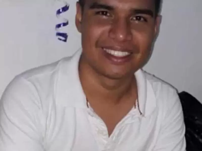 Médico Sebastian Reina