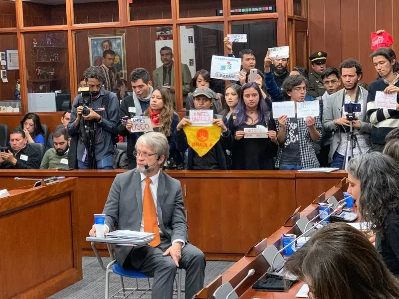 Antanas Mockus, debate educación