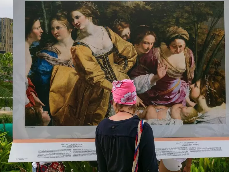 El Museo Nacional del Prado de Madrid está en Medellín y sus obras son expuestas al aire libre.