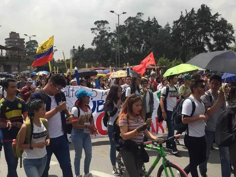 Marchas de estudiantes en varios sectores de Bogotá