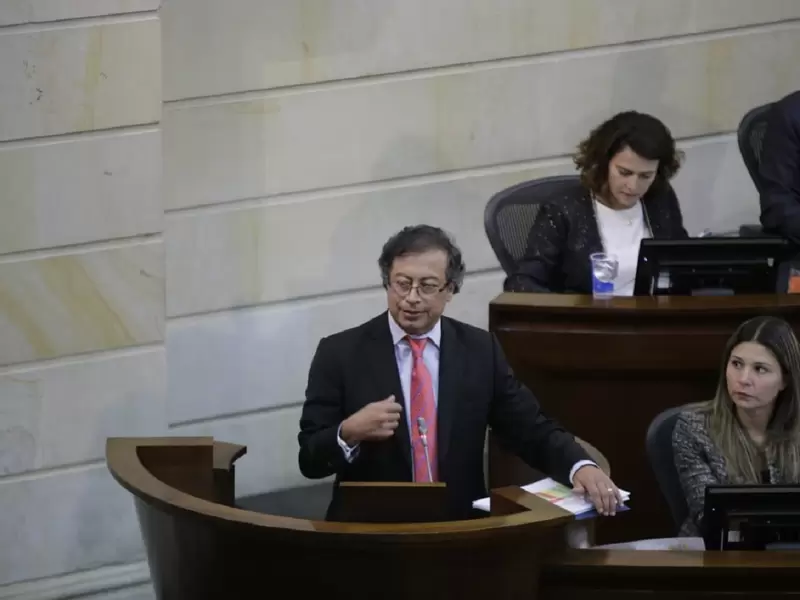 Gustavo Petro durante su intervención en el debate