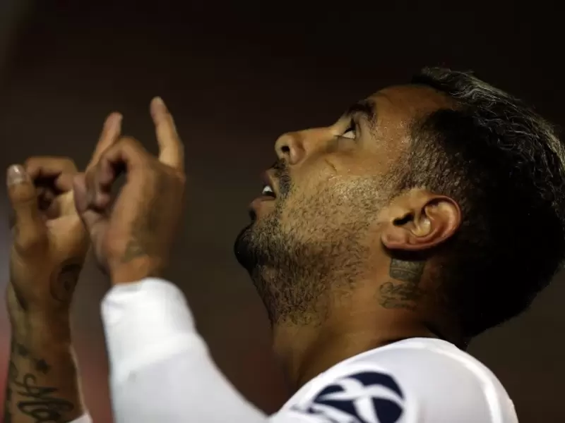 Edwin Cardona, mediocampista colombiano Edwin Cardona, mediocampista colombiano