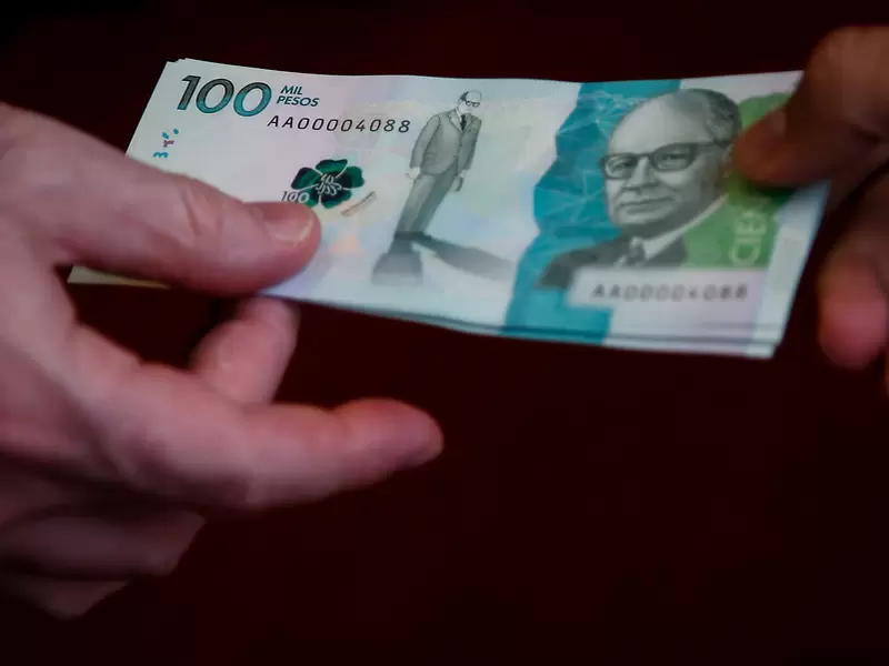 Billetes de 100 mil pesos colombianos Billetes de 100 mil pesos colombianos