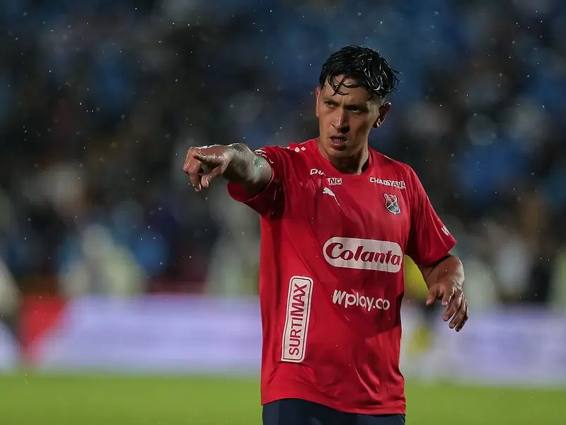 Germán Cano con la camiseta del DIM Germán Cano con la camiseta del DIM