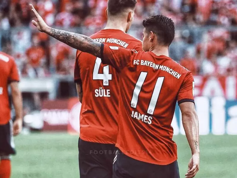James Rodríguez con la camiseta del Bayern Múnich James Rodríguez con la camiseta del Bayern Múnich