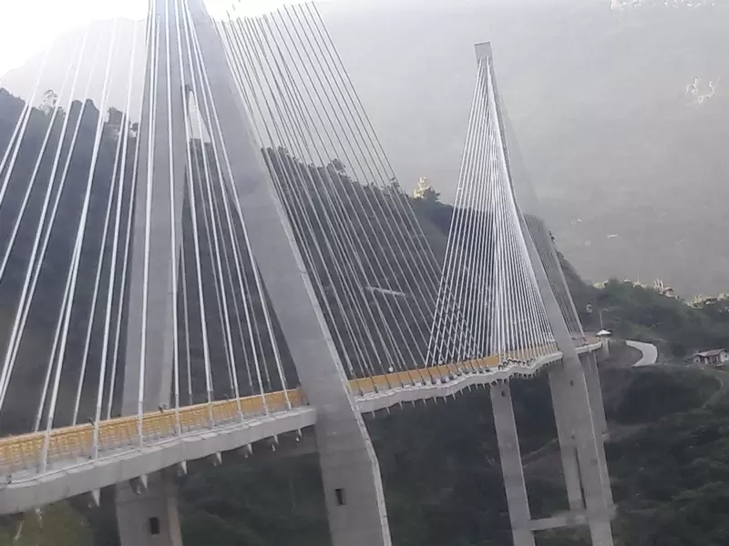 Finaliza la prueba dinámica en el puente Hisgaura