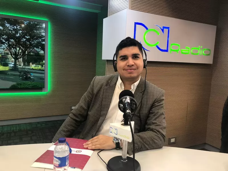 MINISTRO DE VIVIENDA