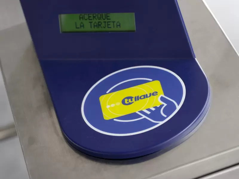 La tarjeta Tu llave de Transmilenio.